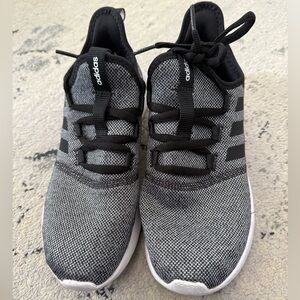 adidas Cloudfoam Pure 2.0 Womens Walking Shoes size 9 grey black